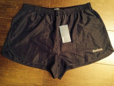 Лот: 5332135. Фото: 1. Шорты мужские Reebok. Другое (спортивная одежда)