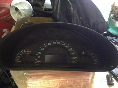 Лот: 6852937. Фото: 1. Спидометр mercedes benz c 203... Электрооборудование