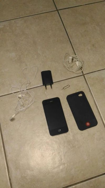Лот: 7868238. Фото: 1. Продам смартфон iPhone 4s, 8gb... Смартфоны