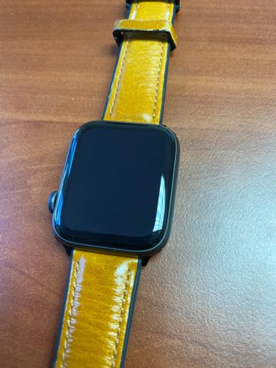 Лот: 16639589. Фото: 1. Продам Apple Watch 4. Смарт-часы, фитнес-браслеты, аксессуары