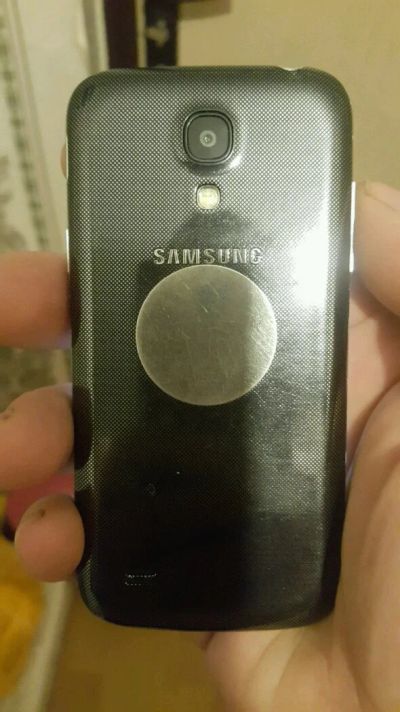 Лот: 11325687. Фото: 1. Samsung s4 mini. Кнопочные мобильные телефоны