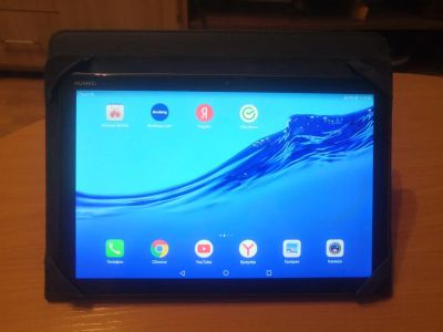 Лот: 17080737. Фото: 1. Планшет Huawei MediaPad M5 Lite... Планшеты
