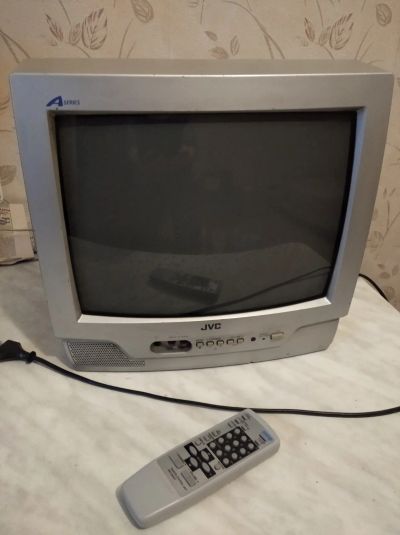 Лот: 17091796. Фото: 1. Телевизор JVC AV-14AT Япония. Телевизоры
