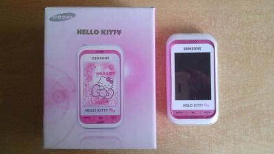 Лот: 4073570. Фото: 1. Samsung Hello Kitty GT-C3300i. Кнопочные мобильные телефоны