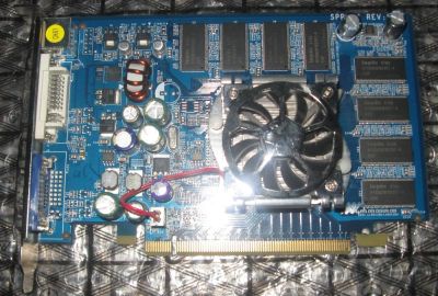 Лот: 9913649. Фото: 1. видеокарта 128 mb nvidia geForce... Видеокарты