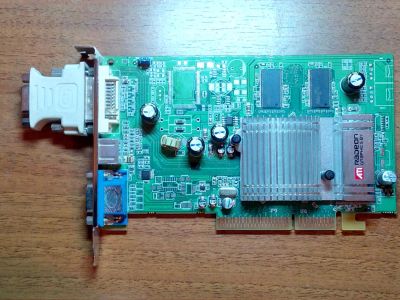 Лот: 5188986. Фото: 1. видеокарта Radeon 9600 256mb ddr. Видеокарты