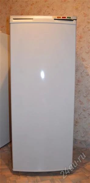Лот: 1739373. Фото: 1. Морозильник "Бирюса-145" высокий... Холодильники, морозильные камеры
