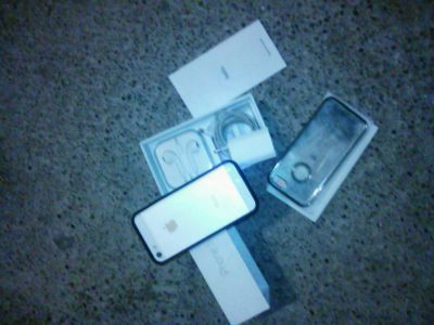 Лот: 11034489. Фото: 1. iphone 5 32gb model A1428. Смартфоны