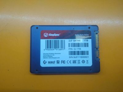 Лот: 24567044. Фото: 1. Б/у твердотельный накопитель... SSD-накопители