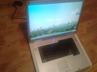 Лот: 4695696. Фото: 1. Dell Inspirion 9400. 2 ядра... Ноутбуки