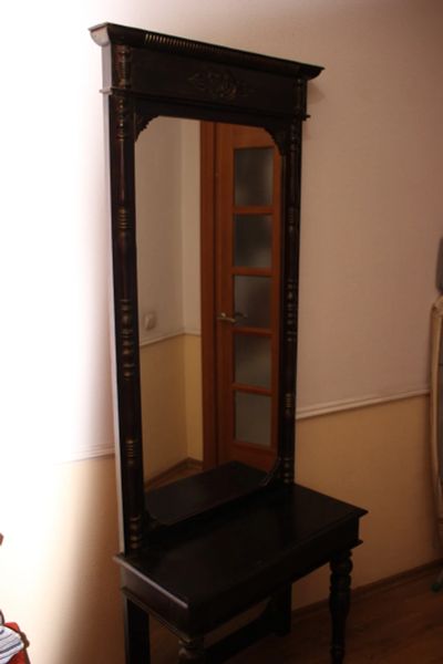 Лот: 22572509. Фото: 1. Зеркало напольное старинное. Зеркала