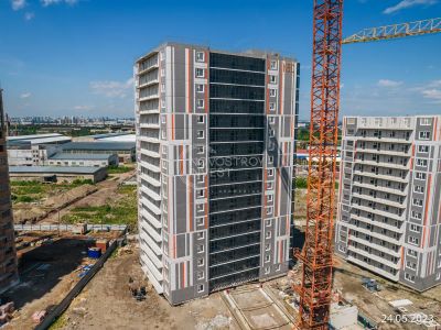 Лот: 20764609. Фото: 1. Красноярск ул. Апрельская/Кутузова... Квартиры, студии