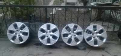 Лот: 7260398. Фото: 1. комплект дисков R15 с колпаками... Диски