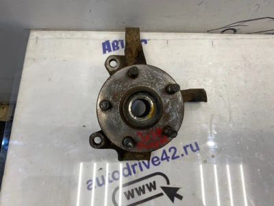 Лот: 21710861. Фото: 1. поворотный кулак Toyota Avensis... Двигатель и элементы двигателя