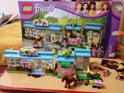 Лот: 15768872. Фото: 1. Ветеринарная клиника lego friends. Конструкторы