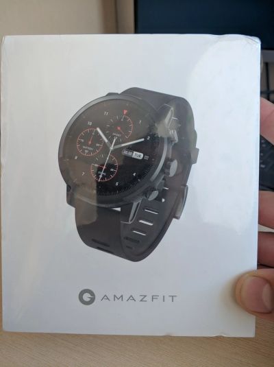 Лот: 13978340. Фото: 1. Умные часы Xiaomi Amazfit Stratos... Смарт-часы, фитнес-браслеты, аксессуары