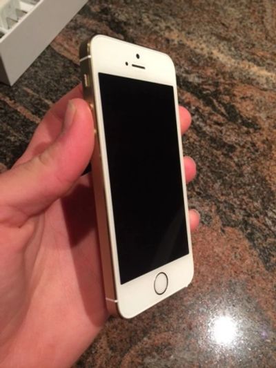 Лот: 7226824. Фото: 1. iPhone 5s Gold (LTE). Смартфоны