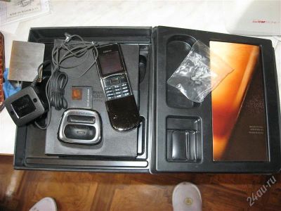 Лот: 2803320. Фото: 1. Nokia 8800 Sirocco Edition. Кнопочные мобильные телефоны