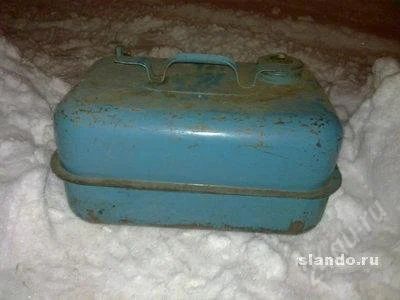 Лот: 1710196. Фото: 1. металлический бензобак на лодочный... Запчасти для лодок, катеров, лодочных моторов