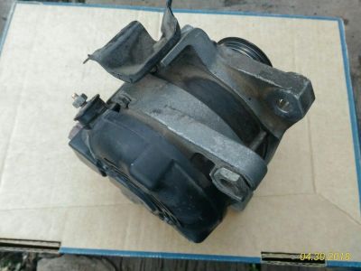 Лот: 11776069. Фото: 1. Генератор denso toyota 27060-28260... Электрооборудование