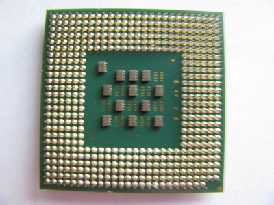 Лот: 25793044. Фото: 1. Процессор Intel Celeron SL77S. Процессоры