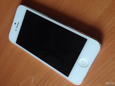 Лот: 9536828. Фото: 1. Iphone 5 16gb white. Смартфоны