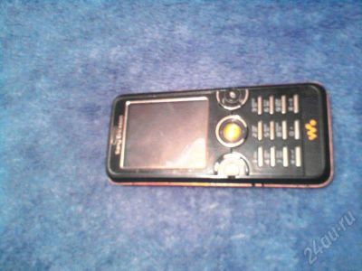 Лот: 169202. Фото: 1. Мобильный телефон Sony Ericsson... Кнопочные мобильные телефоны