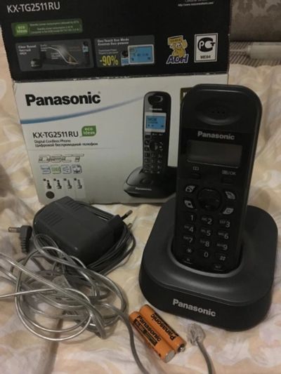 Лот: 10752855. Фото: 1. Беспроводной телефон Panasonic. DECT и радиотелефоны