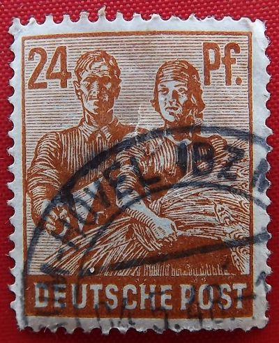Лот: 18918786. Фото: 1. (№3903) марка "Рабочие" (24 пфеннига... Марки