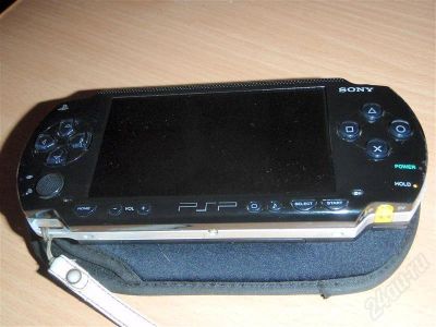 Лот: 325974. Фото: 1. продам PSP fat. Игровые приставки, консоли
