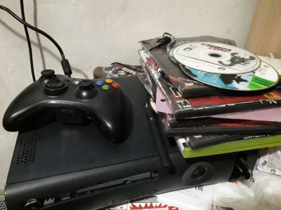 Лот: 12663777. Фото: 1. X-box + игры. Игры для консолей