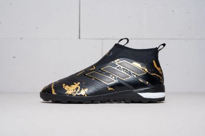 Лот: 11617646. Фото: 1. Футбольная обувь Adidas ACE 17... Кеды, кроссовки, слипоны