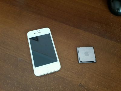 Лот: 4578546. Фото: 1. Apple iphone 4S 16gb. Смартфоны