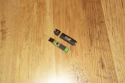 Лот: 351490. Фото: 1. флэшка OCZ Rally 2 Turbo 8GB дохлая. USB-флеш карты