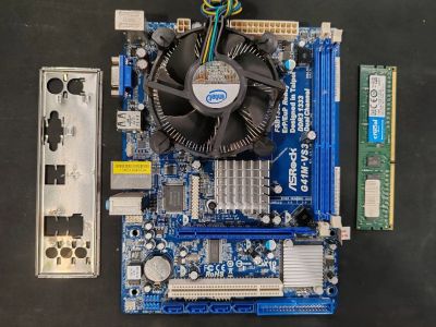 Лот: 25674787. Фото: 1. Материнская плата ASRock G41M-VS3... Материнские платы