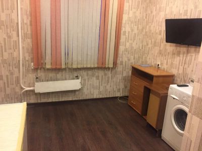 Лот: 11059249. Фото: 1. Продам гостинку с санузлом, очень... Квартиры, студии