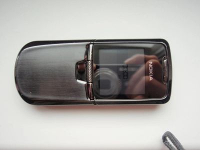 Лот: 8363954. Фото: 1. Продам классику Nokia 8800 Оригинал... Кнопочные мобильные телефоны