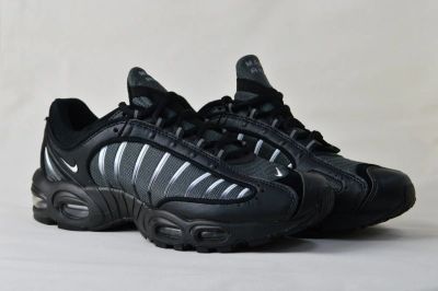 Лот: 16857960. Фото: 1. Кроссовки мужские Nike Air Max... Кеды, кроссовки, слипоны