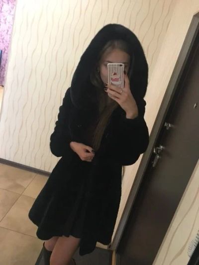 Лот: 12169565. Фото: 1. Шуба натуральная. Верхняя одежда