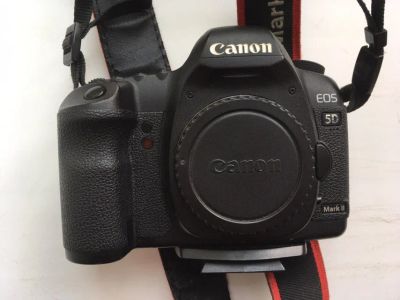 Лот: 15953155. Фото: 1. Canon 5D Mark ii. Цифровые зеркальные