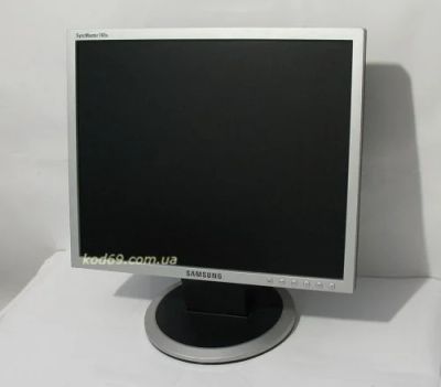 Лот: 11721350. Фото: 1. Samsung SyncMaster 740N (17 дюймов... ЖК-мониторы