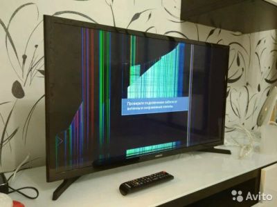 Лот: 10954069. Фото: 1. ЖК LED-телевизор 32" Samsung ue32j4000... Телевизоры
