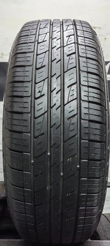 Лот: 23561890. Фото: 1. 235/65R17 104T Kumho Solus KL21... Шины