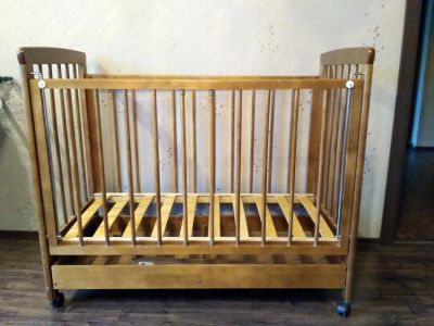 Лот: 10434965. Фото: 1. Кроватка детская. Детские кровати и кроватки