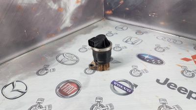 Лот: 23589829. Фото: 1. Клапан EGR Honda Civic LDA-MF5... Выхлопная система