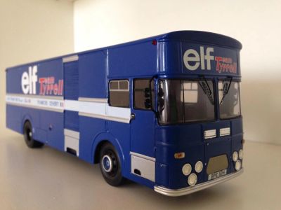 Лот: 5063096. Фото: 1. Spark Tyrrel F1 Team Elf Transporter... Автомоделизм