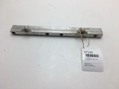 Лот: 20393193. Фото: 1. Рейка топливная Toyota Sprinter... Топливная система