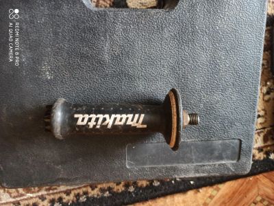 Лот: 17972357. Фото: 1. Ручка от болгарки Makita. Электроинструмент