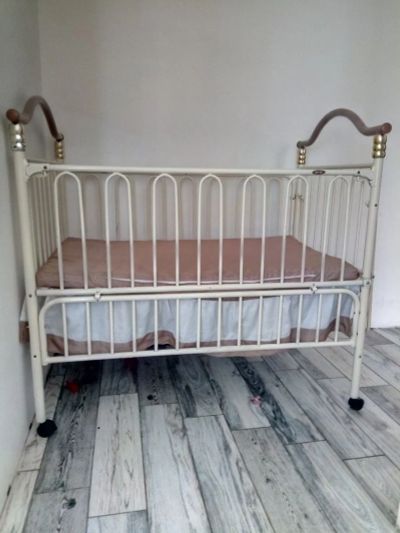 Лот: 15299205. Фото: 1. Кроватка. Детские кровати и кроватки
