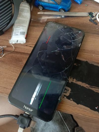 Лот: 25515623. Фото: 1. Honor 8A ?/??. Смартфоны